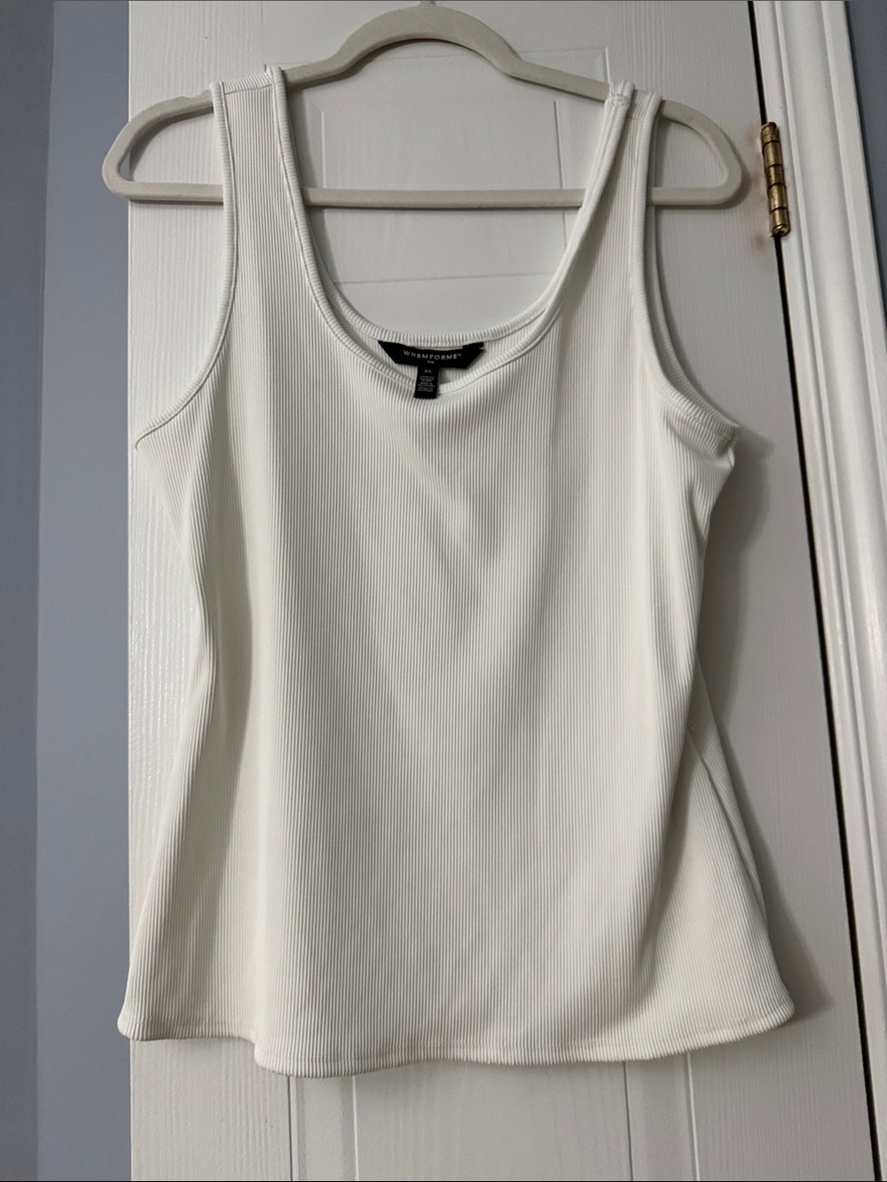 White House Black Market Cream Ribbed Scoop Tank
